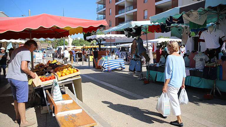 Marchés Victor Hugo de Saint-Raphaël