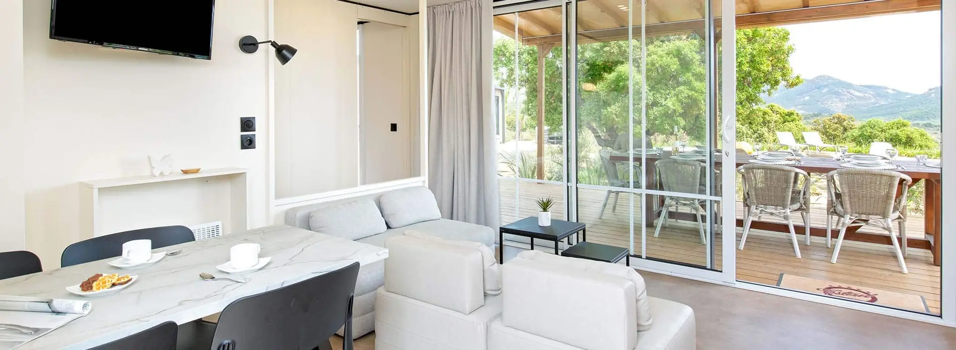 Mobil-home Key West Signature - Luxe, espace et lumière au cœur de l’Esterel