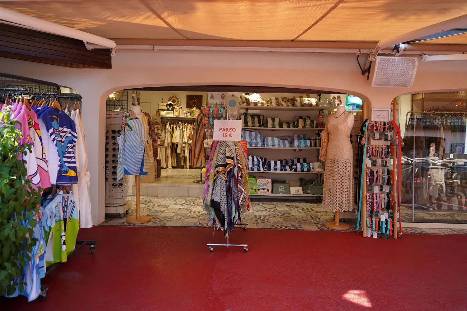 Die Boutique von Esterel Caravaning und ihre Kollektion zum 50-jährigen Jubiläum